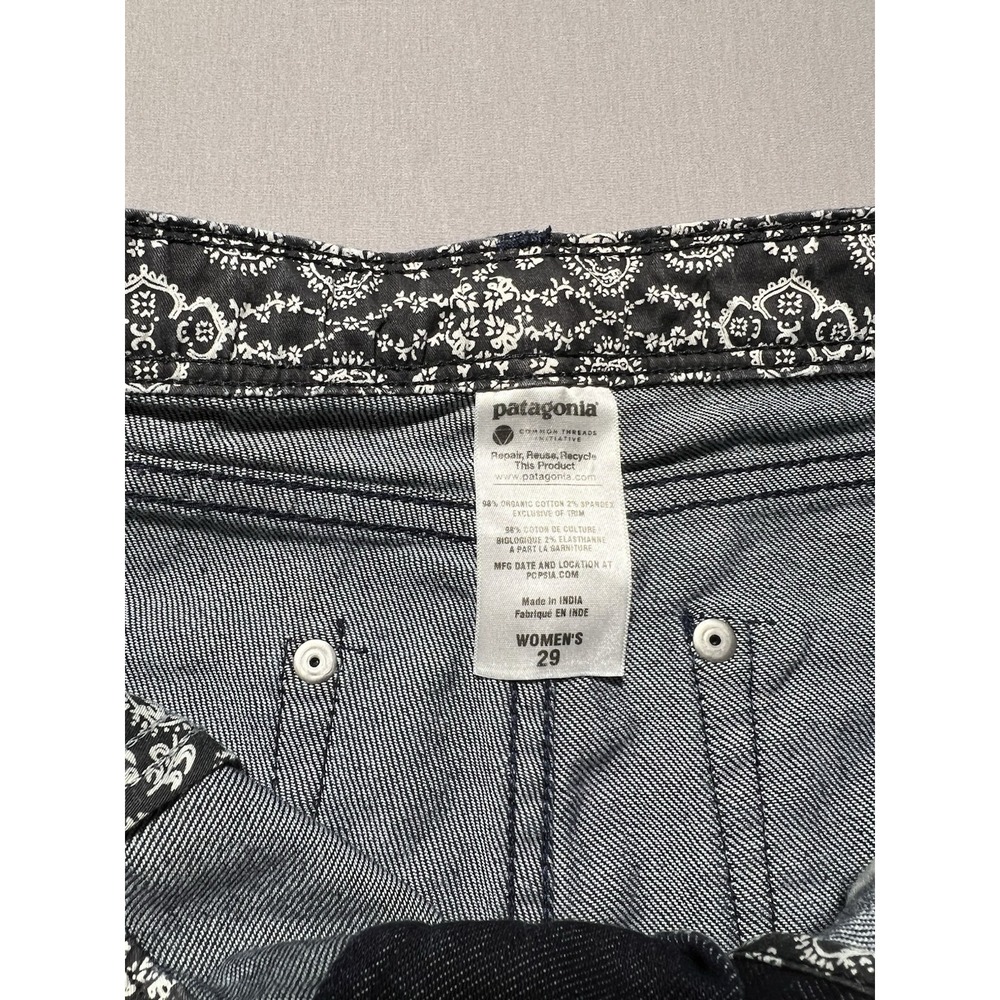 Patagonia Women's Sz 29 Dark Wash Low Rise Iron Clad Denim Cargo Jeans - Picture 8 of 16